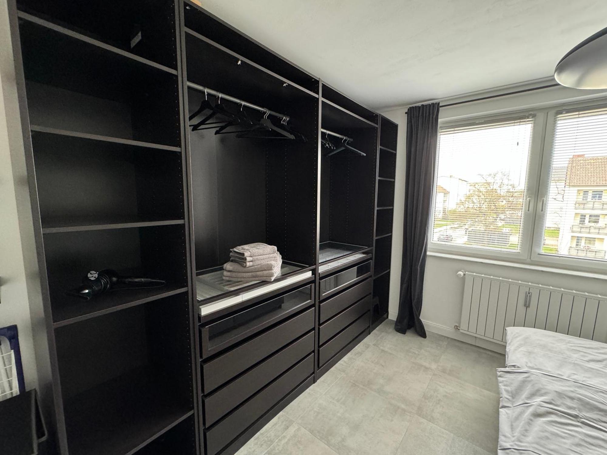 Moderne 2-Zimmer Wohnung Im Zentrum Von Вольфсбург Экстерьер фото